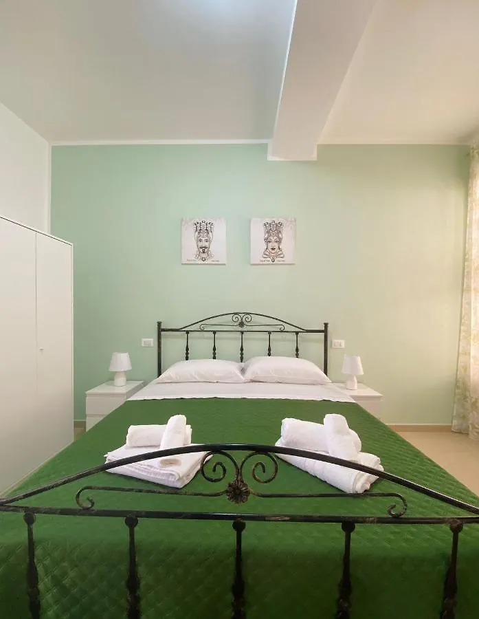B&B Marco Polo Terrasini Bed & Breakfast